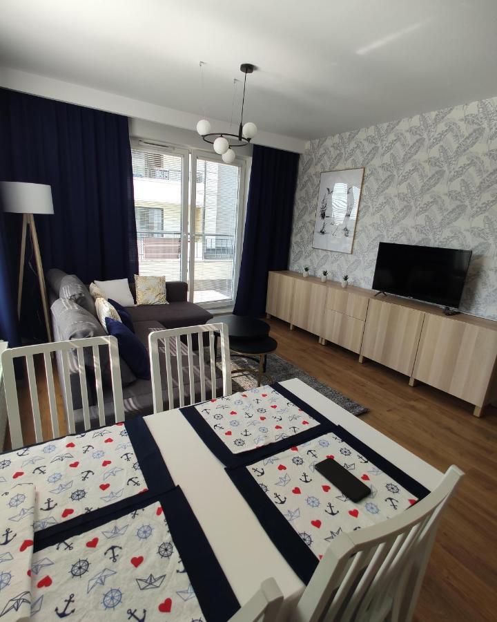 Апартаменти Apartament Azzurro Устроне-Морське Екстер'єр фото